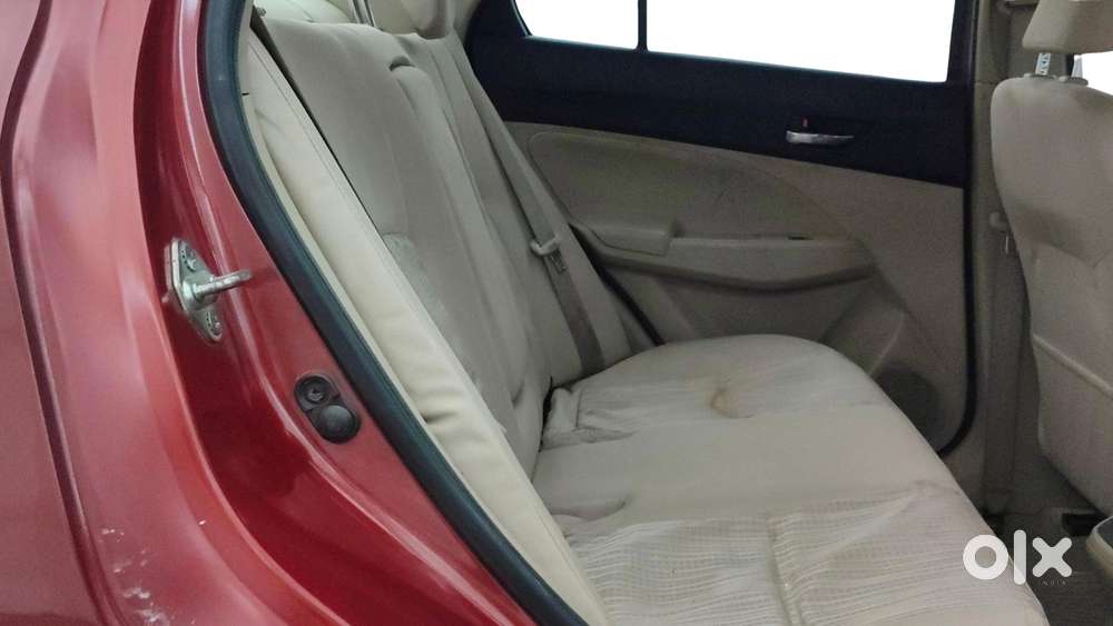 Maruti Suzuki Swift Dzire Zxi + Amt, 2017, Petrol