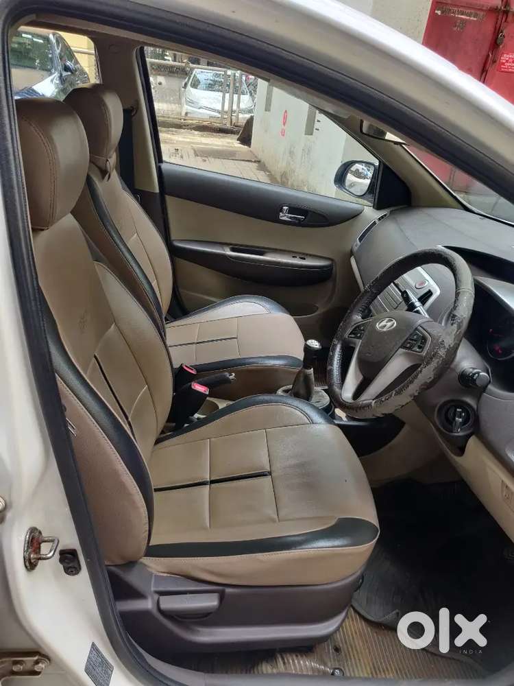 Hyundai I20 Spotz 2011 Petrol Manual In Best Condition