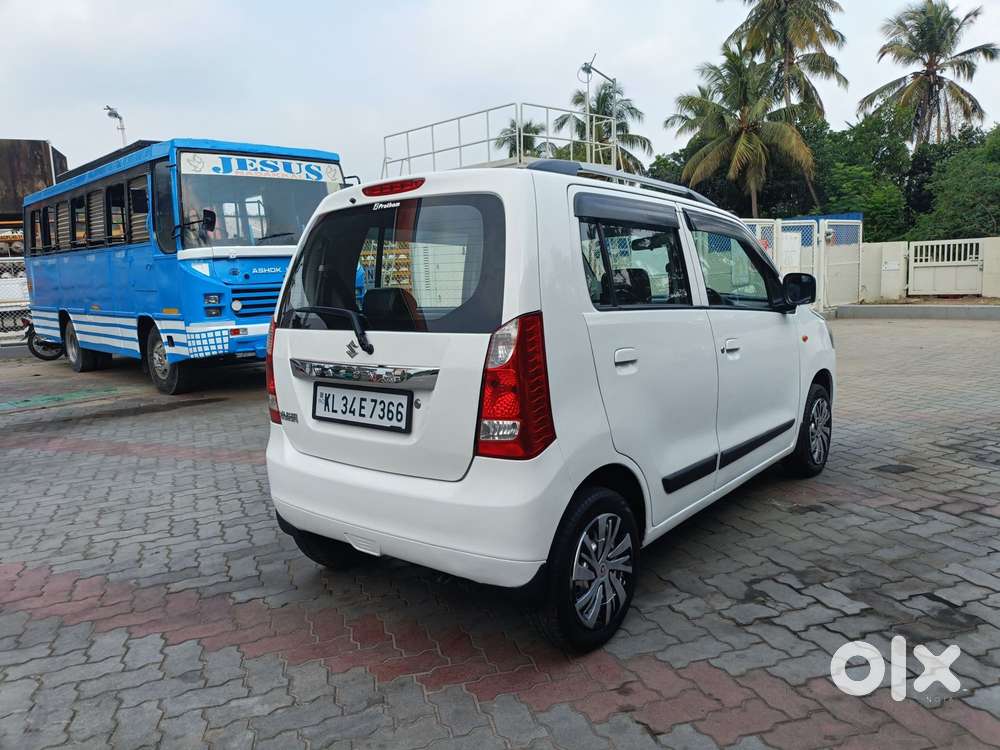 Maruti Suzuki Wagon R Amt Vxi, 2017, Petrol