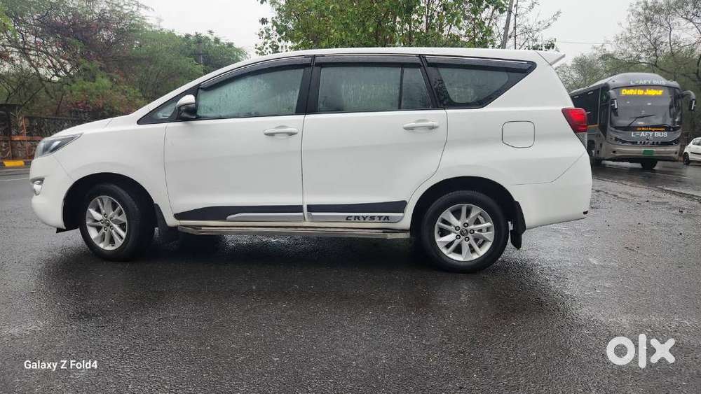 Toyota Innova Crysta 2.4 Gx Mt, 2019, Diesel