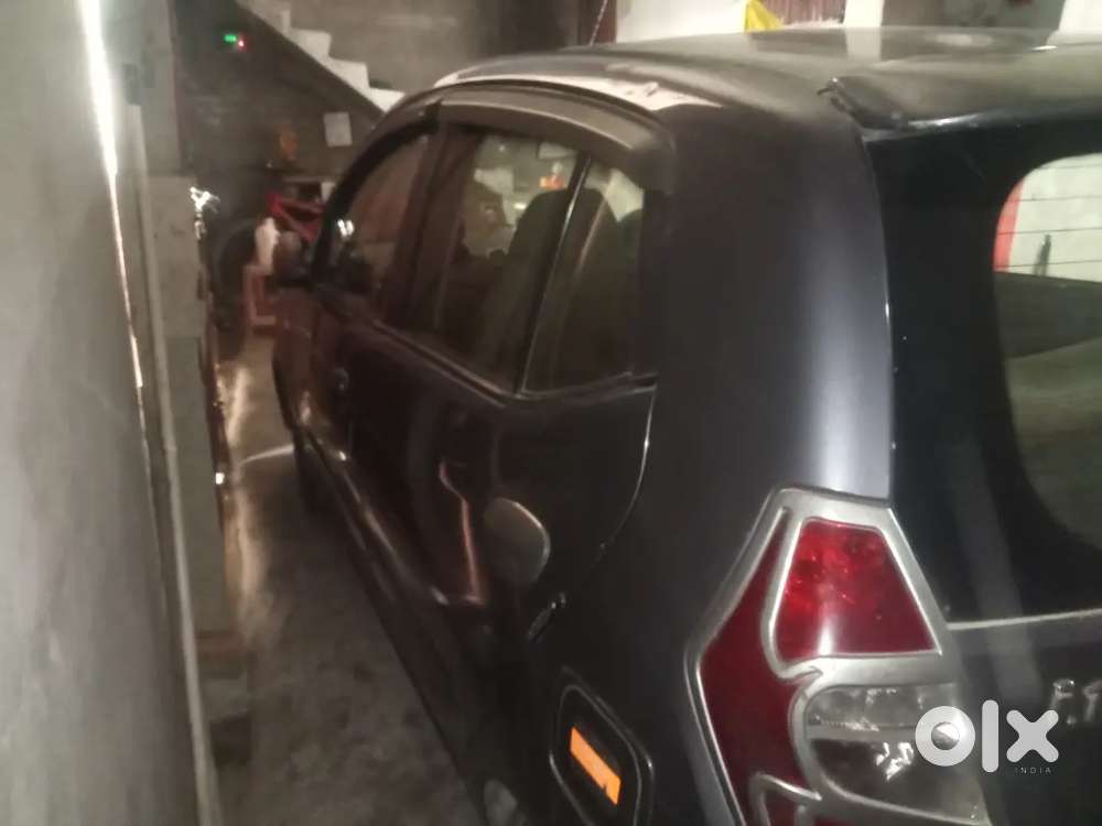 Dushra Car Lena H Jisko Lena Hai Vo Hi Message Kijiye