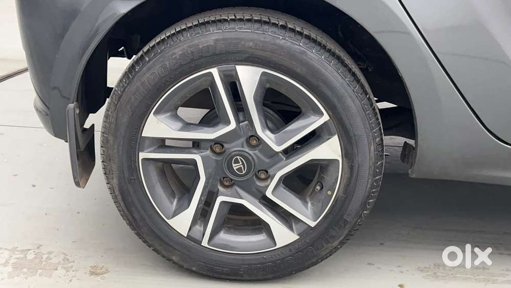 Tata Tiago Xza Plus, 2021, Petrol