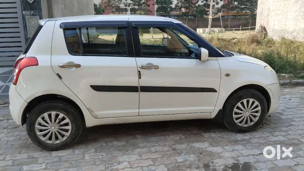 Maruti Suzuki Swift 2011