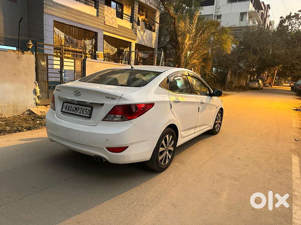 Hyundai Verna Vtvt 1.6 Sx, 2014, Petrol
