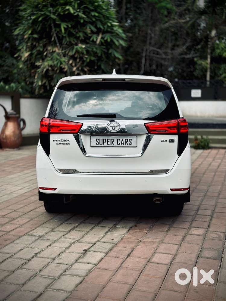 Toyota Innova Crysta [2016-2020] 2.4 Gx At 7 Str, 2021, Diesel