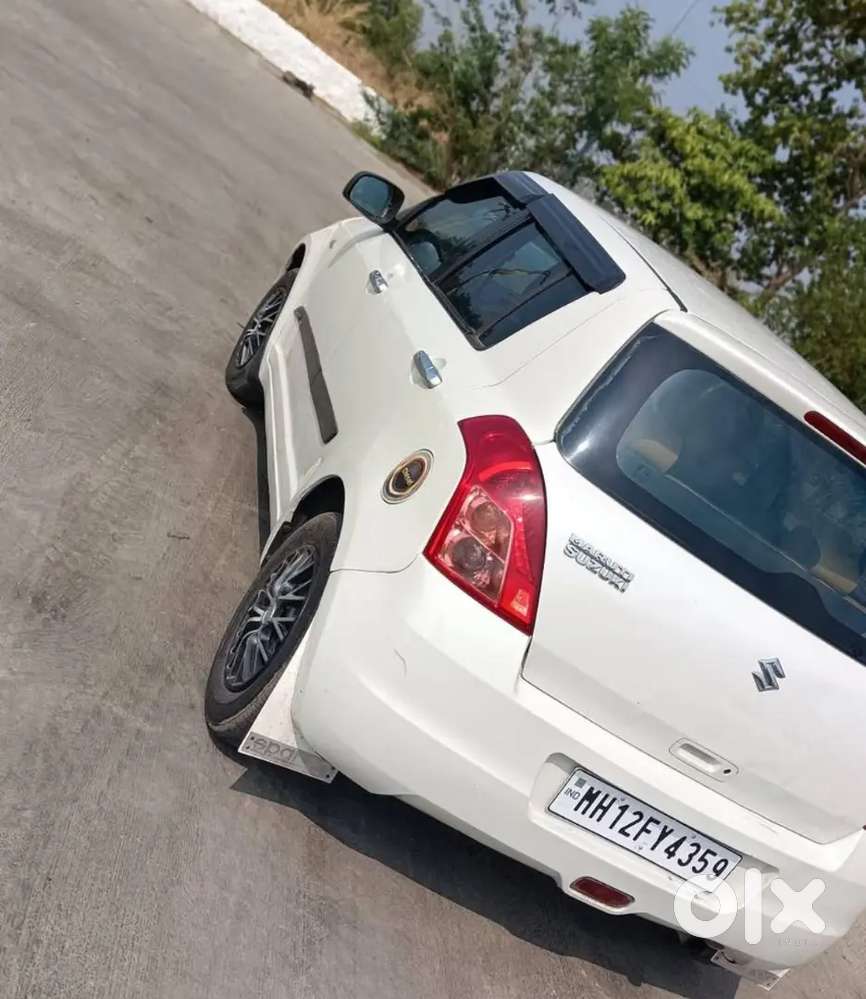 Maruti Suzuki Swift 2010 Diesel 82000 Km Driven