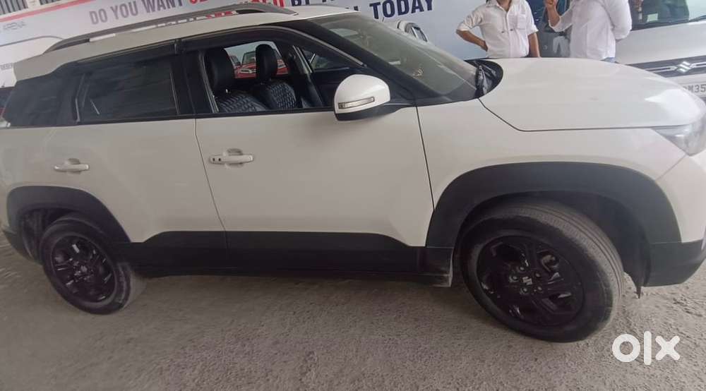 Maruti Suzuki Brezza Petrol Well Maintained