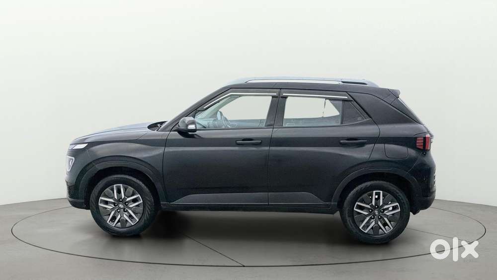 Hyundai Venue 1.0 S (o) Turbo Dct, 2024, Petrol