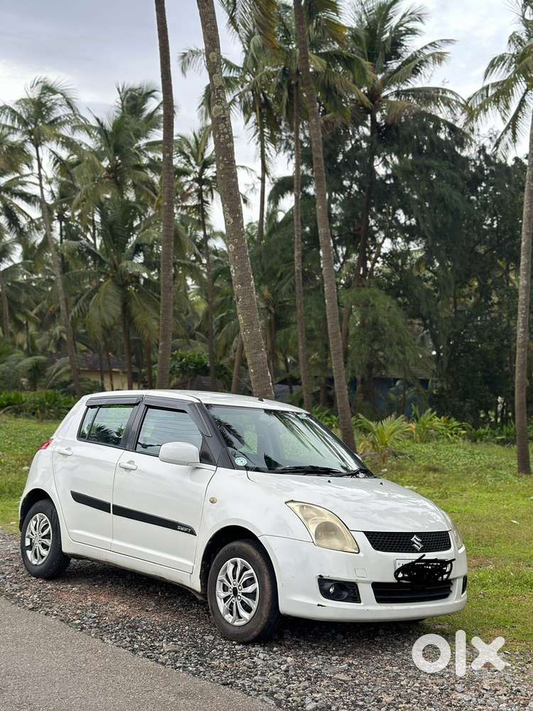 Maruti Suzuki Swift Petrol 2010