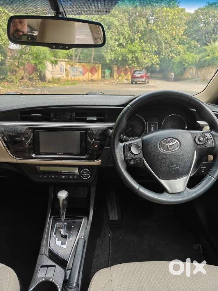 Toyota Corolla Altis 1.8 G Cvt, 2017, Petrol