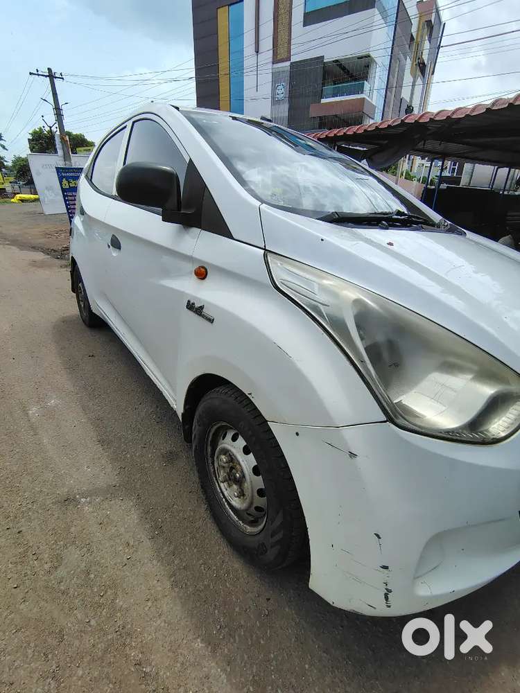 Hyundai Eon 2013 Variant