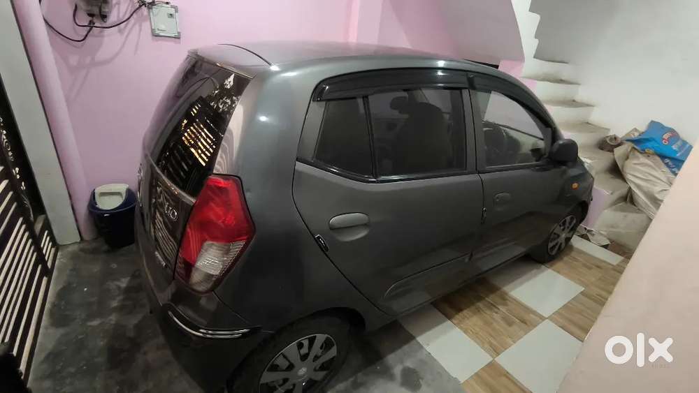 I Want To Sell My Car Becouse Ineed Some Money So I'm Selling This