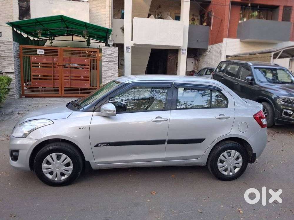 Maruti Suzuki Swift Dzire 1.2 Vxi Bsiv, 2013, Petrol