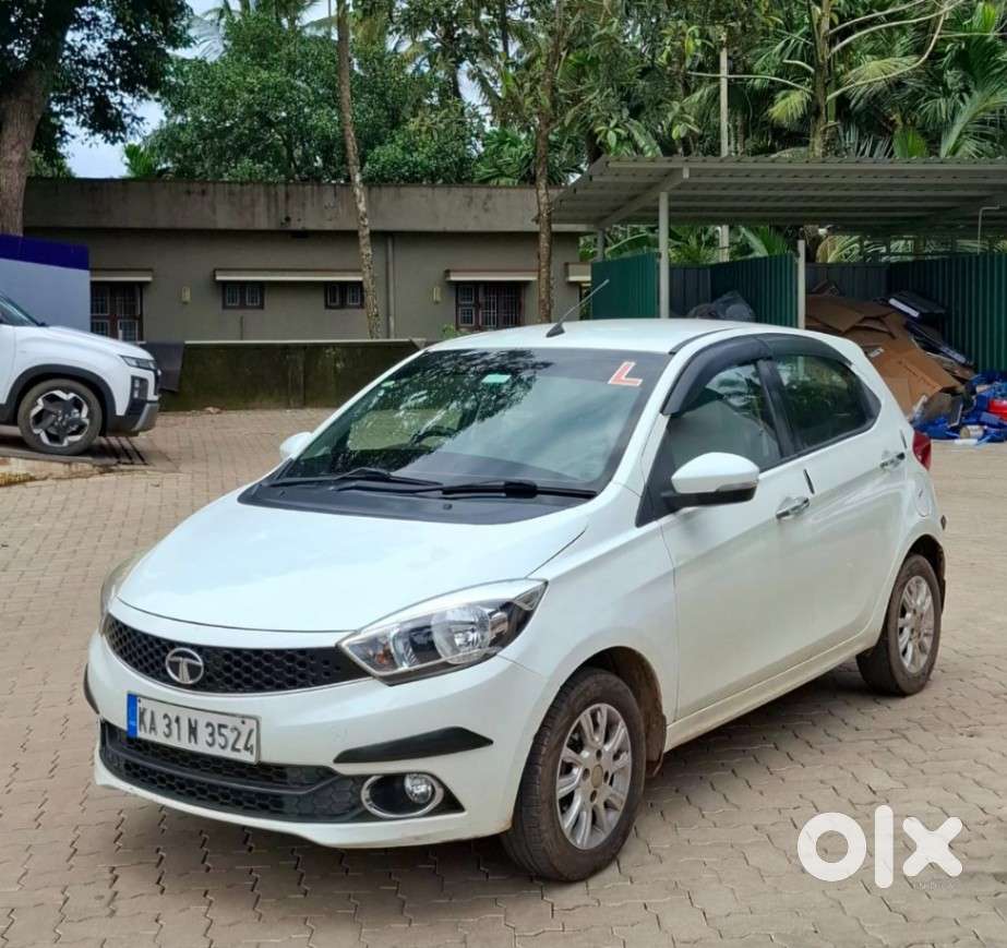 Tata Tiago 1.2 Revotron Xza, 2017, Petrol