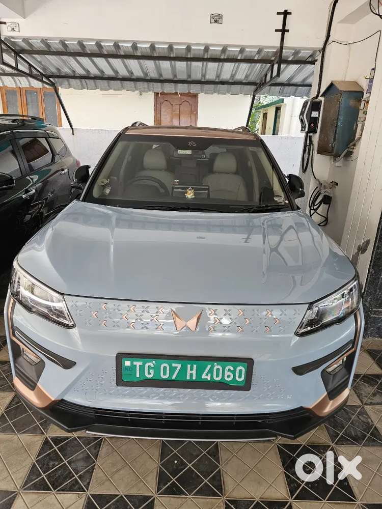 Mahindra Xuv400 Ev 2024