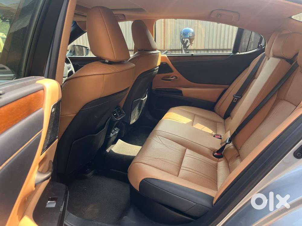 Lexus Es 300h, 2023, Petrol