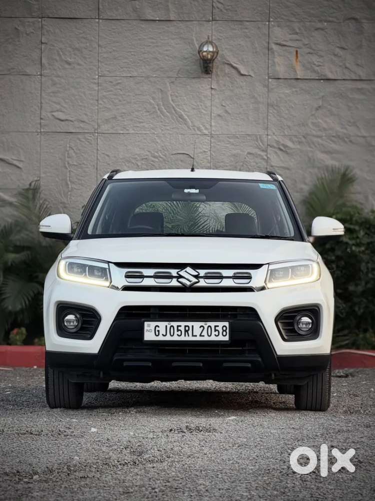 Maruti Suzuki Vitara Brezza 1.5 Vxi At, 2020, Petrol