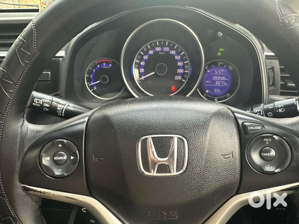 Honda Wrv Vx Sunroof Diesel Car 2019