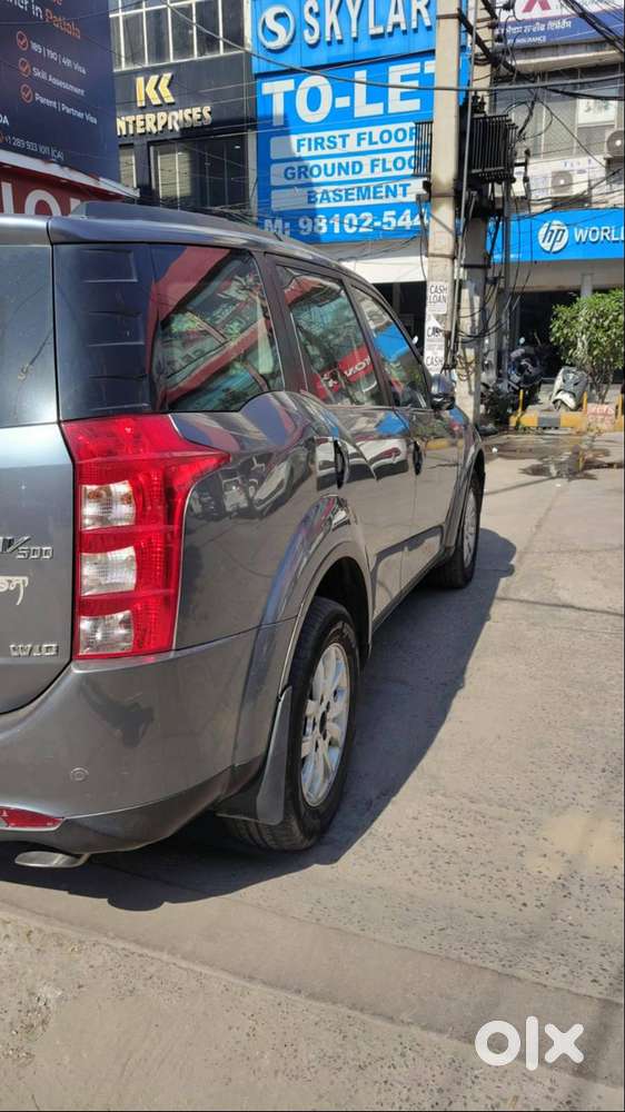 Mahindra Xuv500 2015