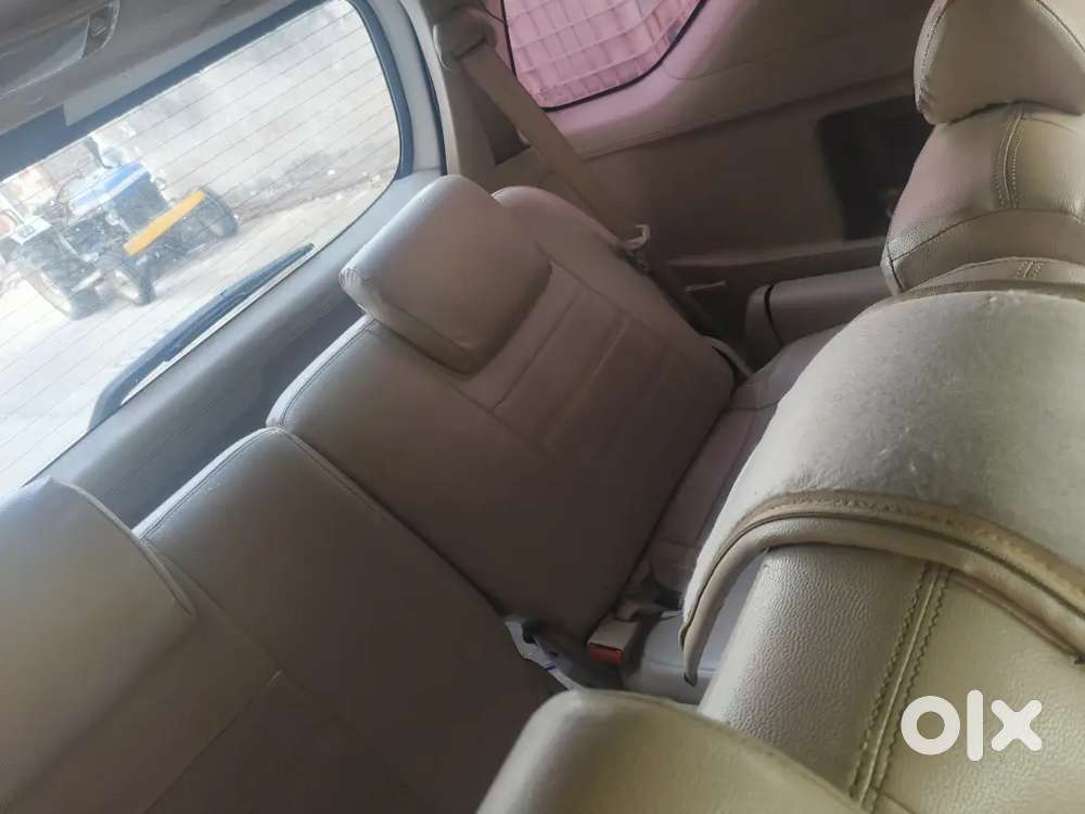 Toyota Fortuner 2012 Diesel 140000 Km Driven