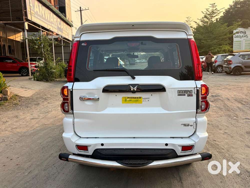 Mahindra Scorpio Classic 2.2 S 11 Mt 7 Str, 2023, Diesel