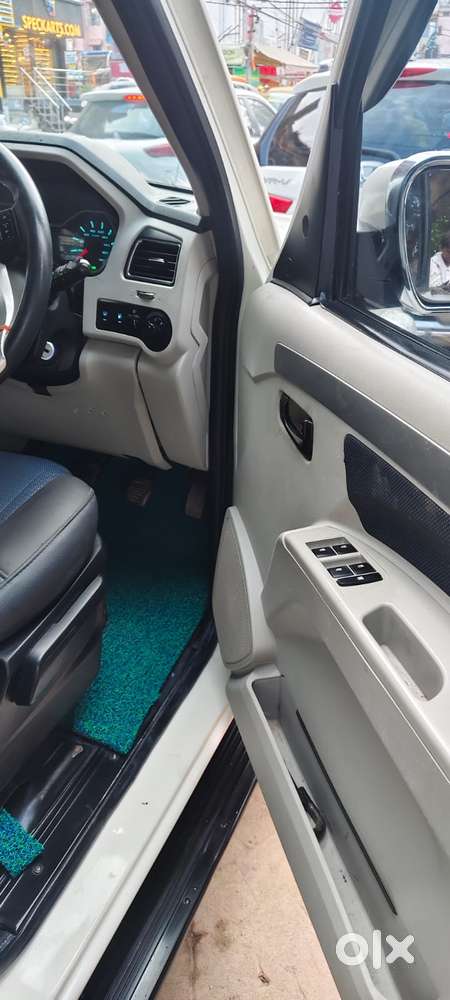 Mahindra Scorpio Classic 2.2 S 11 Mt 7 Str, 2021, Diesel