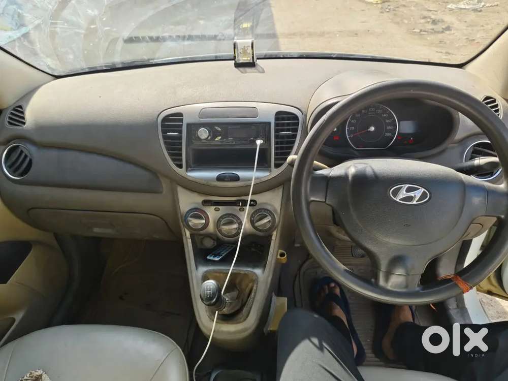 Hyundai I10 2012 Model With Cng Fitted  On Rc Paper