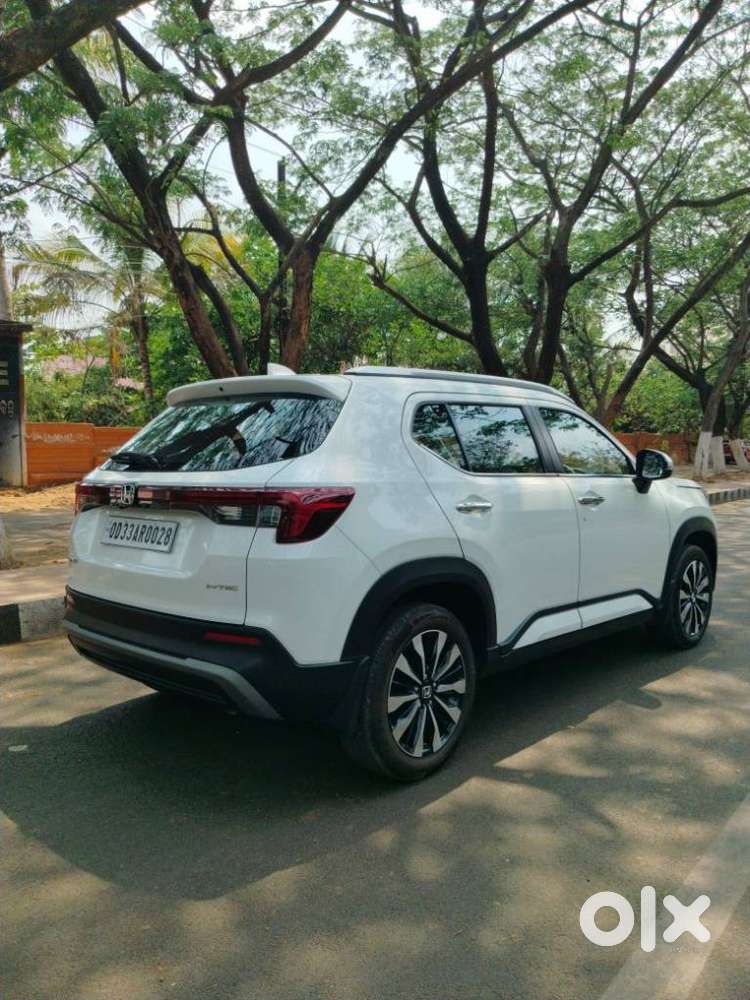 Honda Elevate Zx Mt, 2024, Petrol