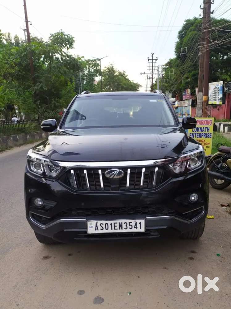 Mahindra Alturas G4 Automatic