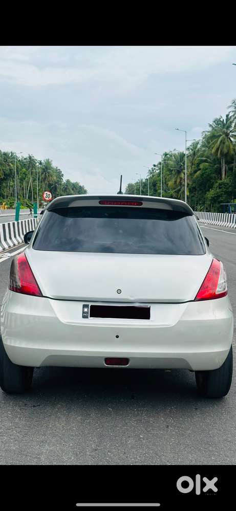 Maruti Suzuki Swift 2015