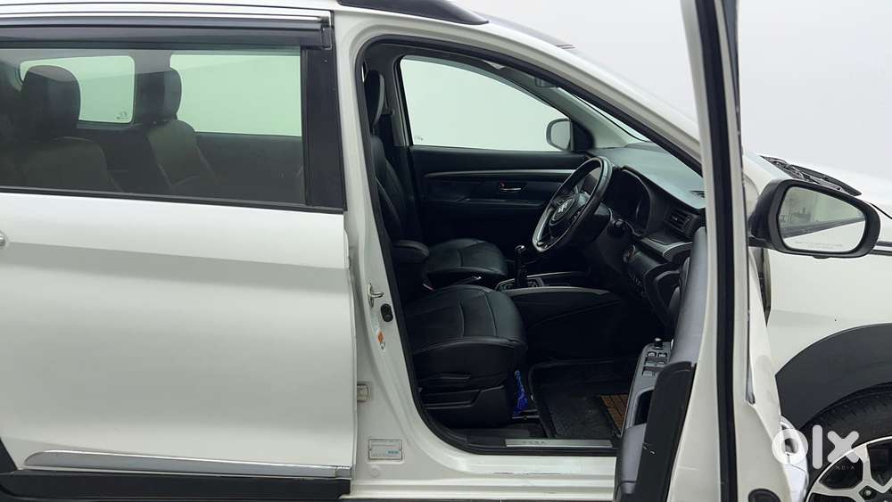 Maruti Suzuki Xl6 1.5 Alpha Plus Mt, 2022, Petrol