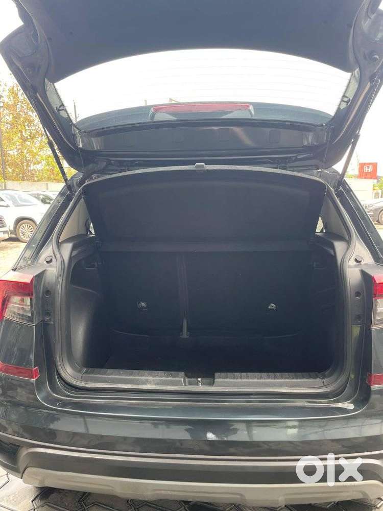 Skoda Kushaq 1.0 Tsi Style At (6 Airbags), 2024, Petrol