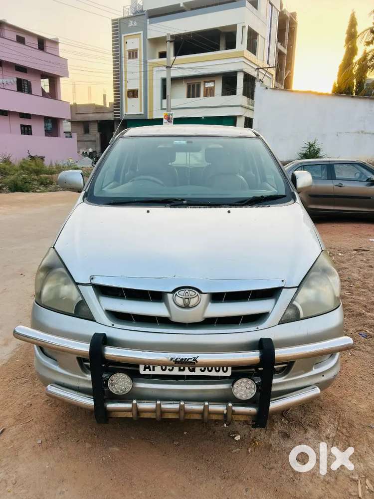 Toyota Innova 2008