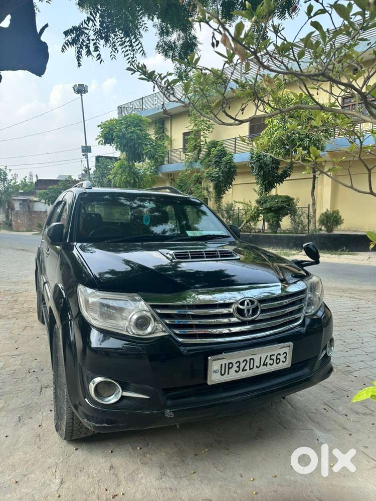 Toyota Fortuner Diesel 2010 Year