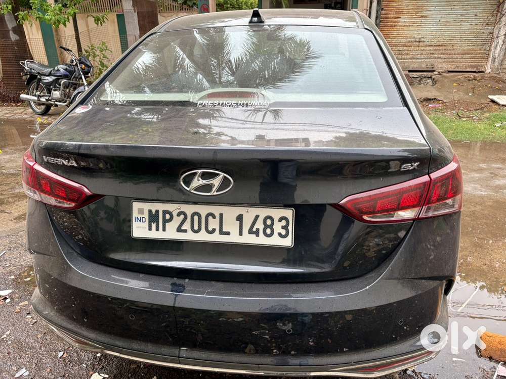Hyundai Verna 1.5 Petrol 2021