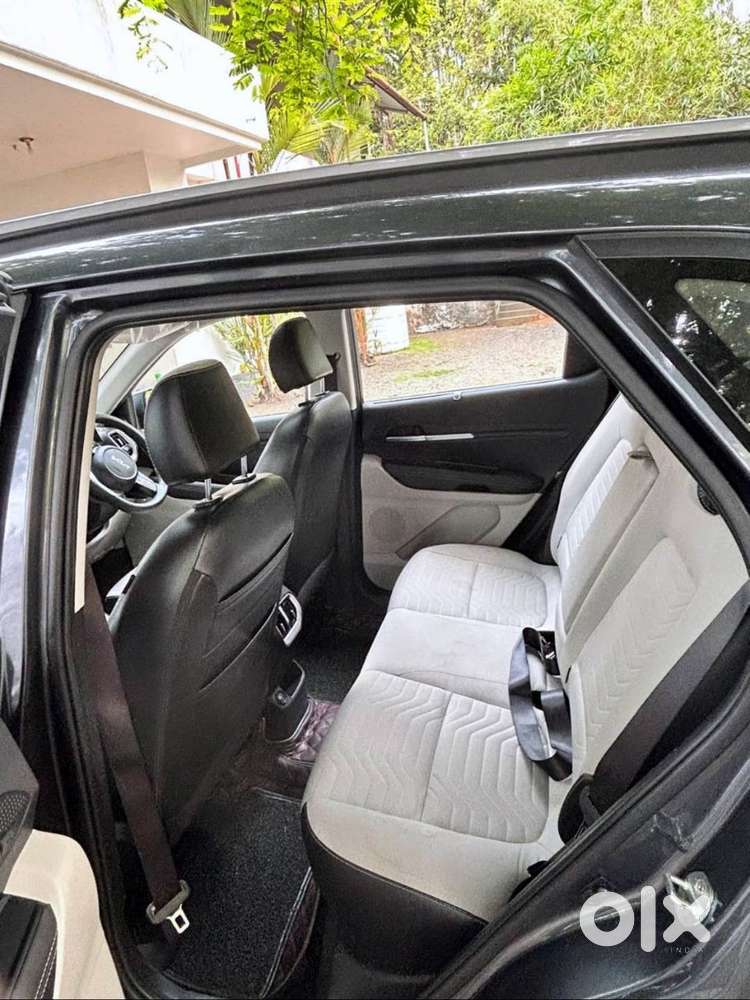 First Owner Kia Sonet 1.0 Htx Dct 7 Speed Turbo With Sun Roof,