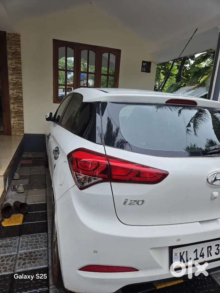 Hyundai I20 2015 Diesel 109000 Km Driven