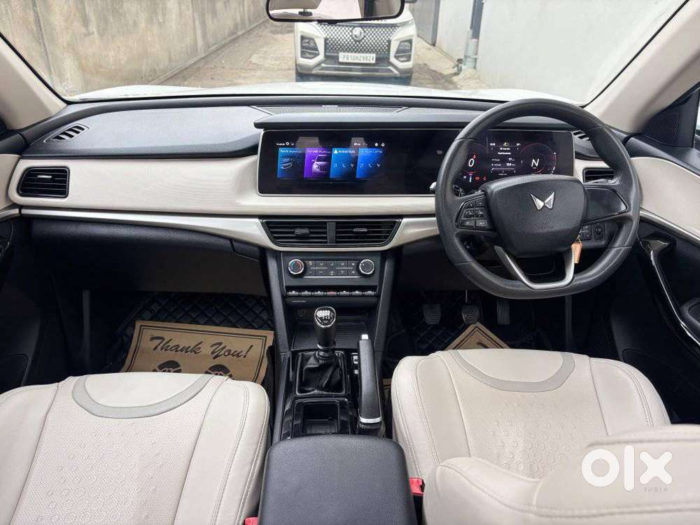 Mahindra Xuv700, 2022, Diesel