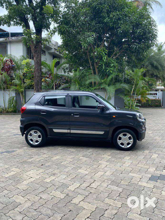 Maruti Suzuki S-presso Vxi Opt, 2021, Petrol
