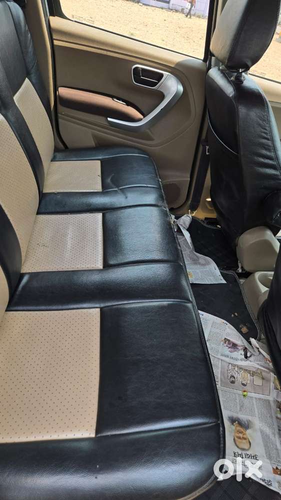 Mahindra Tuv 300 Mhawk100 T8, 2015, Diesel