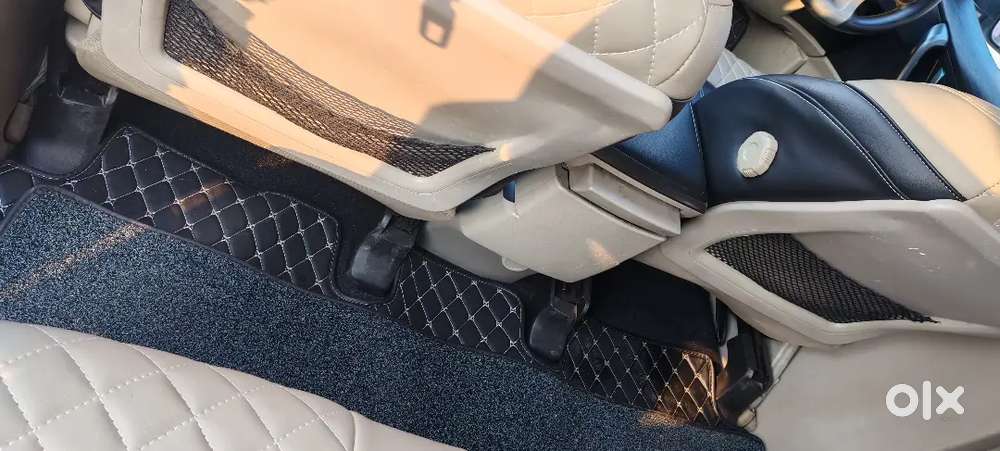 Mahindra Xuv500 2017 Diesel 118500 Km Driven