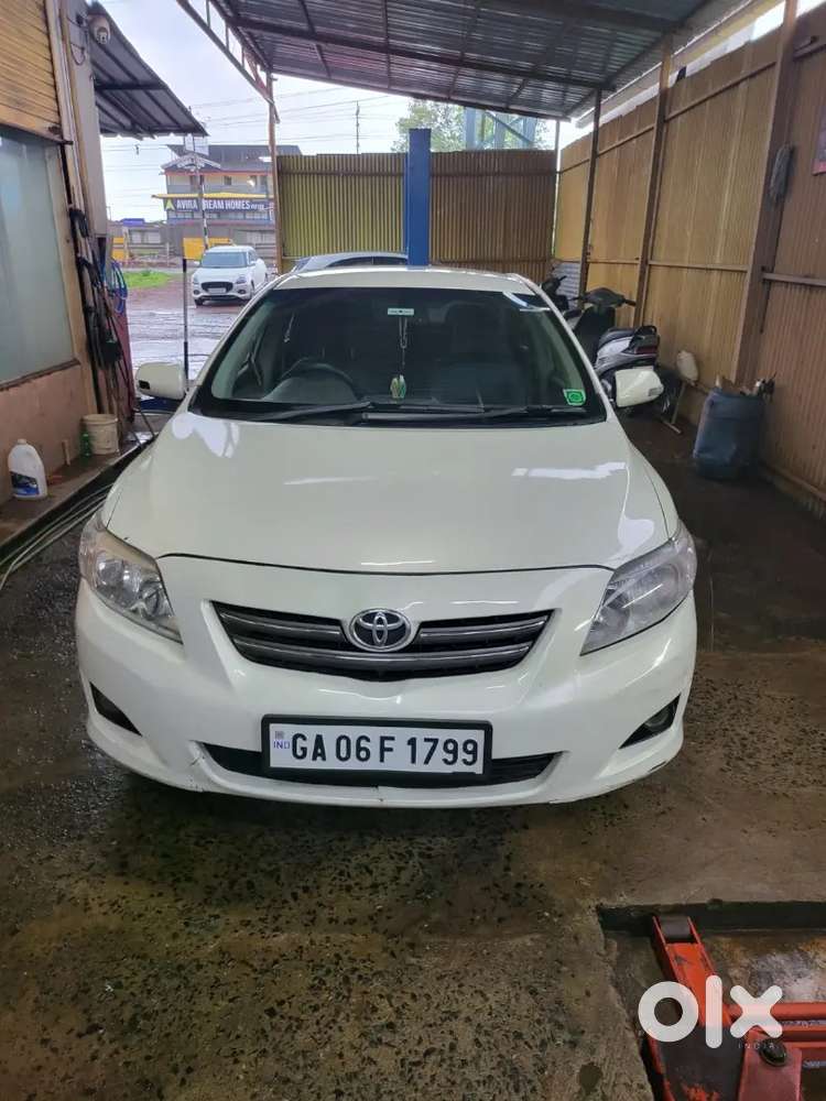 Toyota Corolla Altis 2010 Petrol