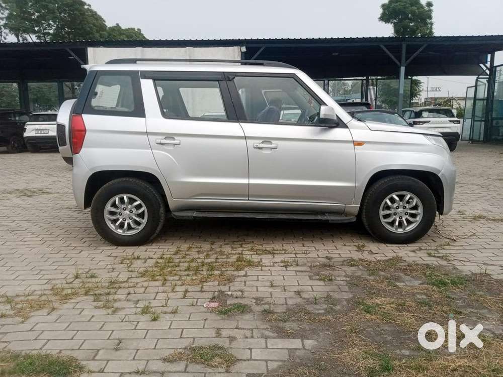 Mahindra Tuv 300 2017 Diesel 186000 Km Driven