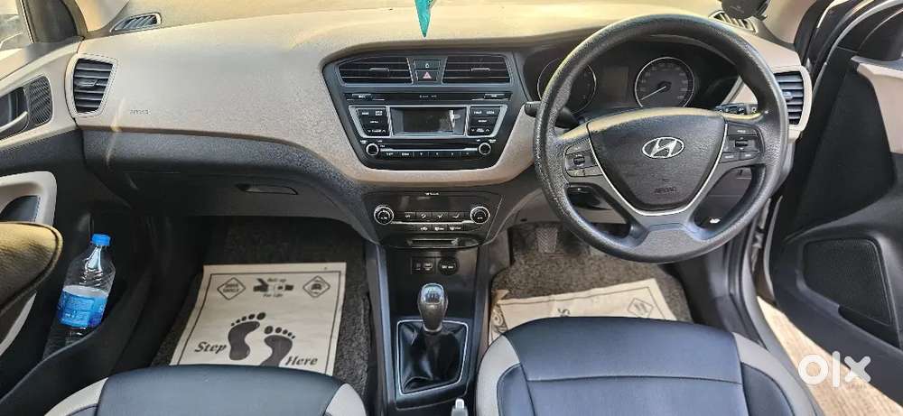 Hyundai Elite I20 2017 Petrol 94000 Km Driven