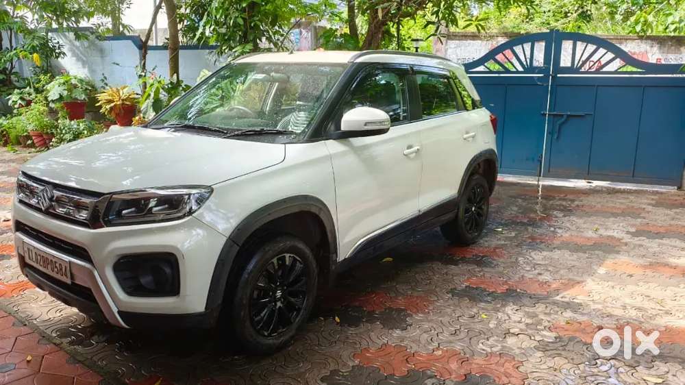 Maruti Suzuki Brezza 2021 Zxi Smart Hybrid