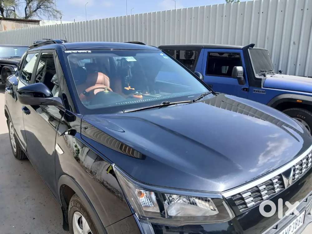 Mahindra Xuv300 2023 Petrol 20500 Km Driven