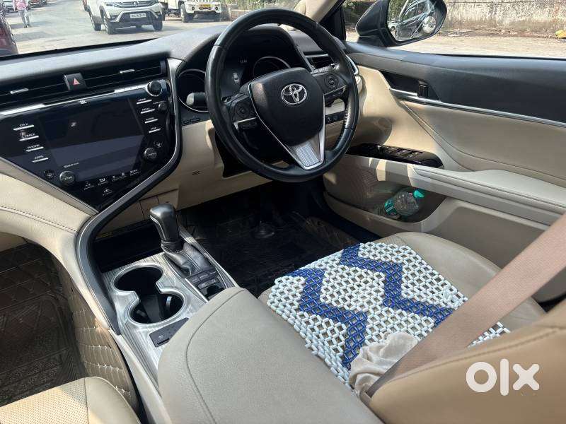 Toyota Camry, 2020, Petrol