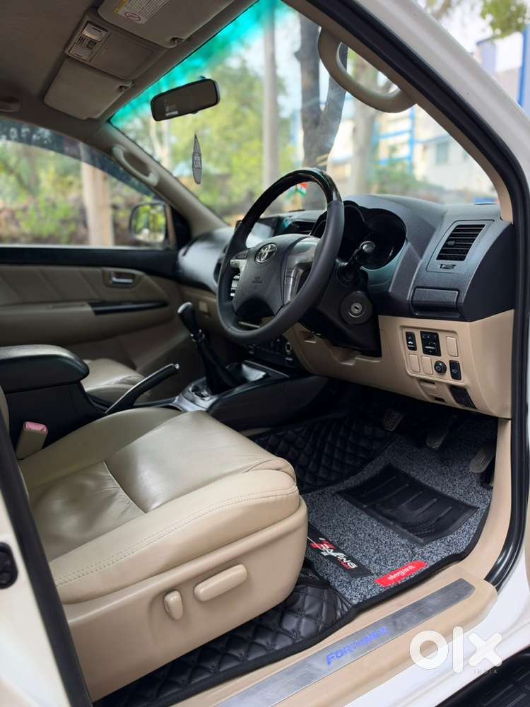 Toyota Fortuner 2015 Km Driven
