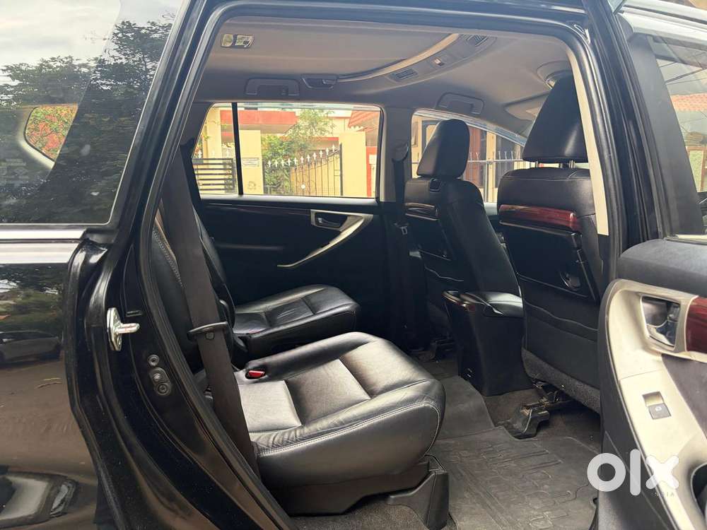 Toyota Innova Crysta 2.4 Z 7 STR, 2016, Diesel