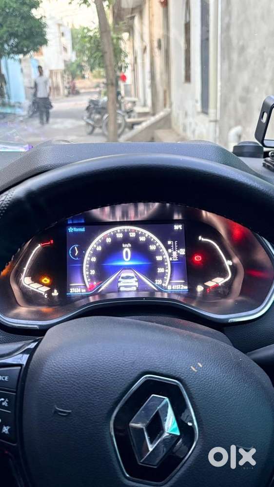 Renault Kiger Petrol 27600 Km Driven